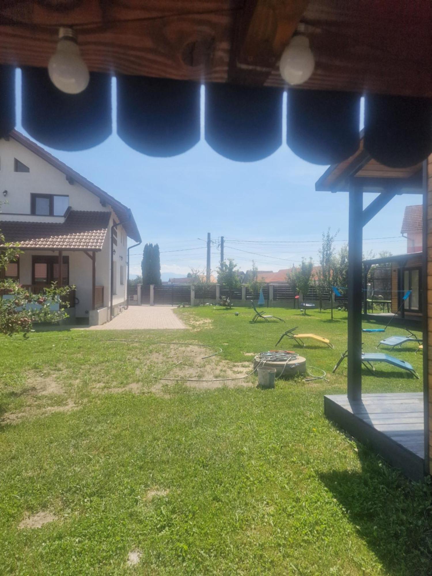 Casa Sincu Bed & Breakfast Cristian  Exterior photo