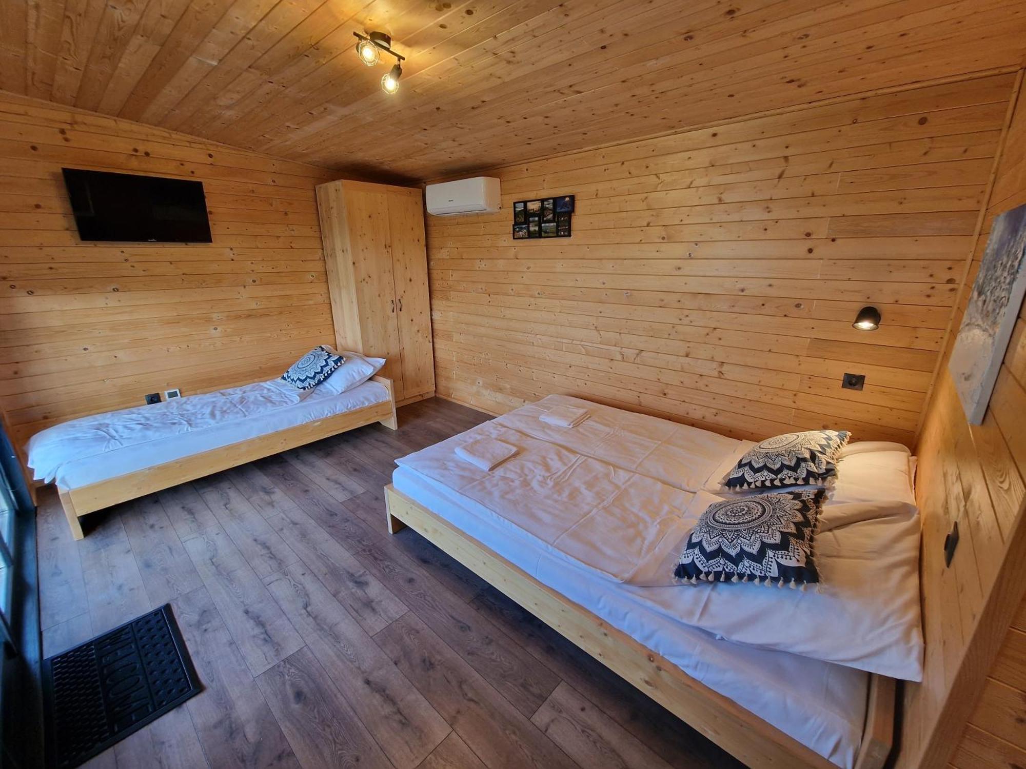Casa Sincu Bed & Breakfast Cristian  Exterior photo